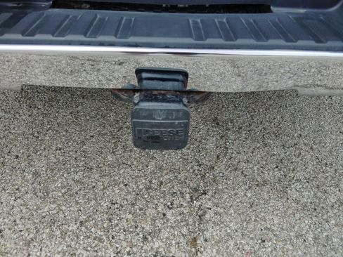 Used 2018 Chevrolet Silverado 1500 LT w/ All Star Edition AWD/4WD image 11