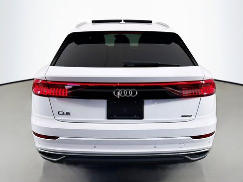 Used 2023 Audi Q8 Premium w/ Convenience Package image 6