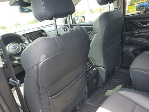 Used 2023 Subaru Ascent Onyx Edition AWD/4WD image 14