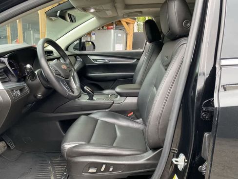 Used 2018 Cadillac XT5 Premium Luxury AWD/4WD image 15