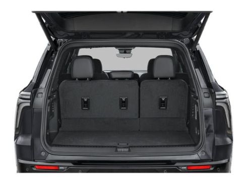 Used 2025 Chevrolet Traverse RS w/ LPO, Floor Liner Package image 10