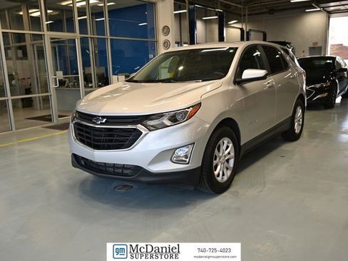 Used 2021 Chevrolet Equinox LT image 1