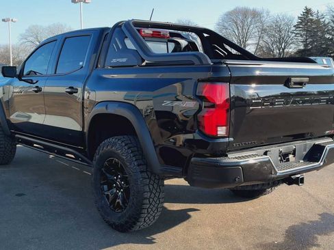 Certified 2025 Chevrolet Colorado ZR2 w/ Midnight Edition image 6