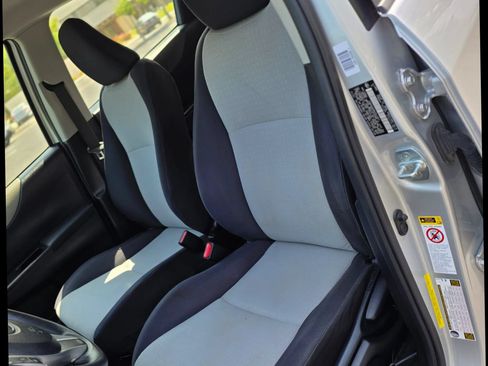 Used 2013 Toyota Yaris LE FWD image 16