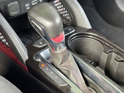 Used 2023 Chevrolet TrailBlazer RS w/ Convenience Package image 32