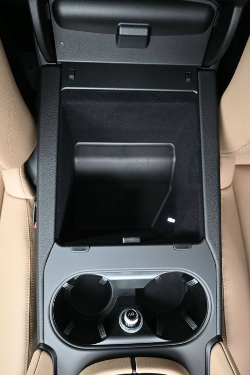 Certified 2026 Porsche Cayenne AWD/4WD image 25