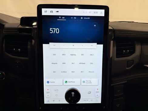 New 2025 Ford F150 Lightning Lariat w/ Max Trailer Tow Package image 34