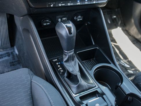 Used 2019 Hyundai Tucson Value FWD image 20