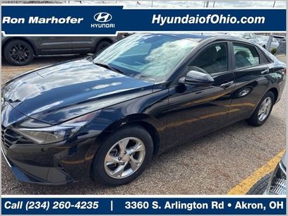 Certified 2023 Hyundai Elantra SE w/ Cargo Package