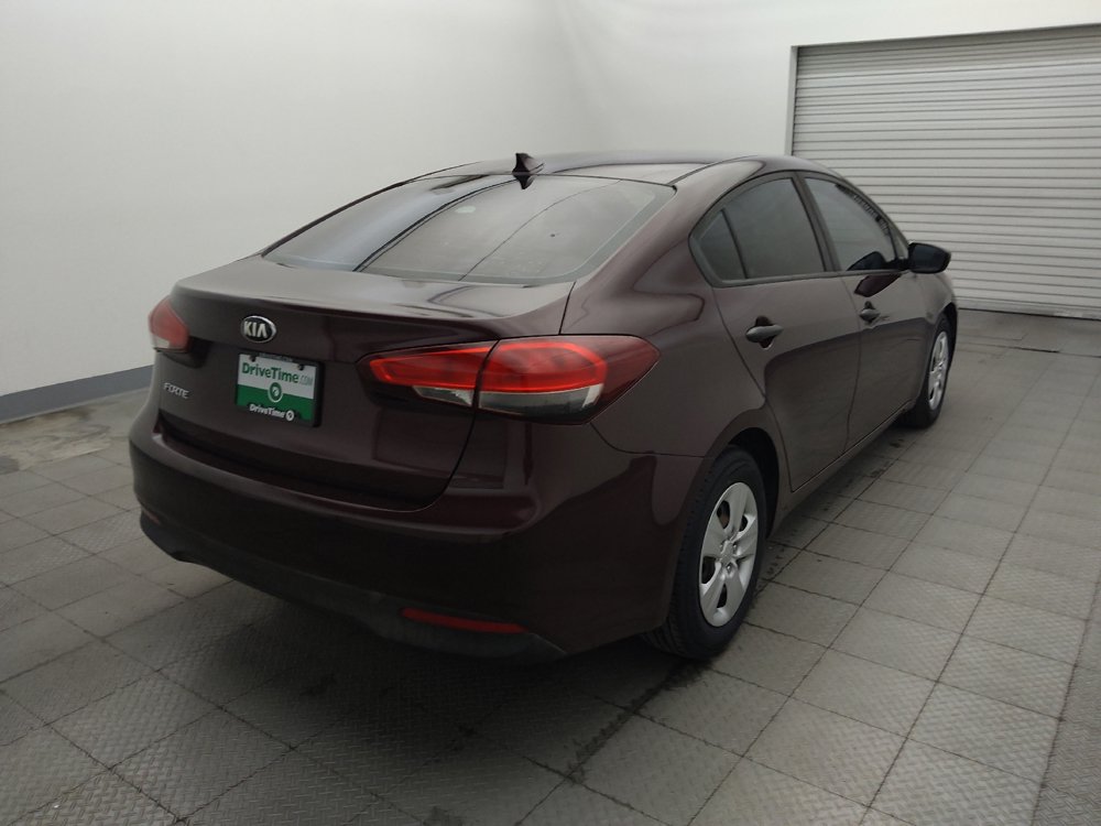 Used 2017 Kia Forte LX FWD image 9