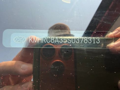 Used 2025 Hyundai Venue SEL FWD image 22
