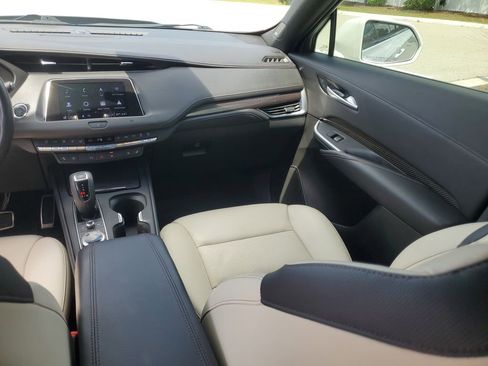 Used 2019 Cadillac XT4 Sport FWD image 20