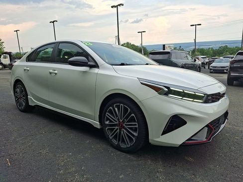 Certified 2023 Kia Forte GT FWD image 8