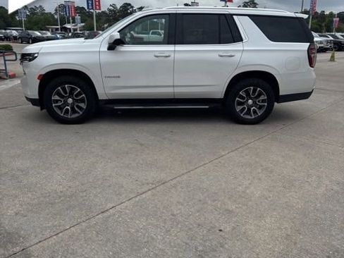 Used 2022 Chevrolet Tahoe LT image 3