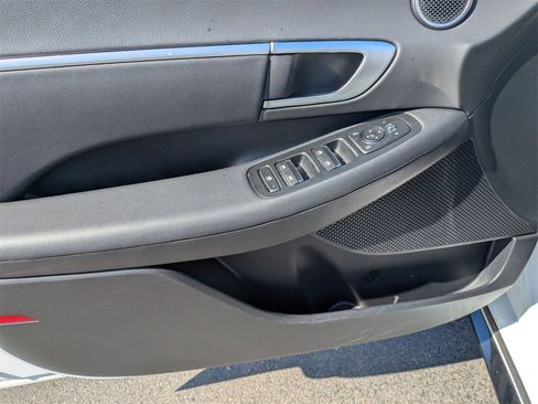 Used 2025 Hyundai Sonata SEL image 15