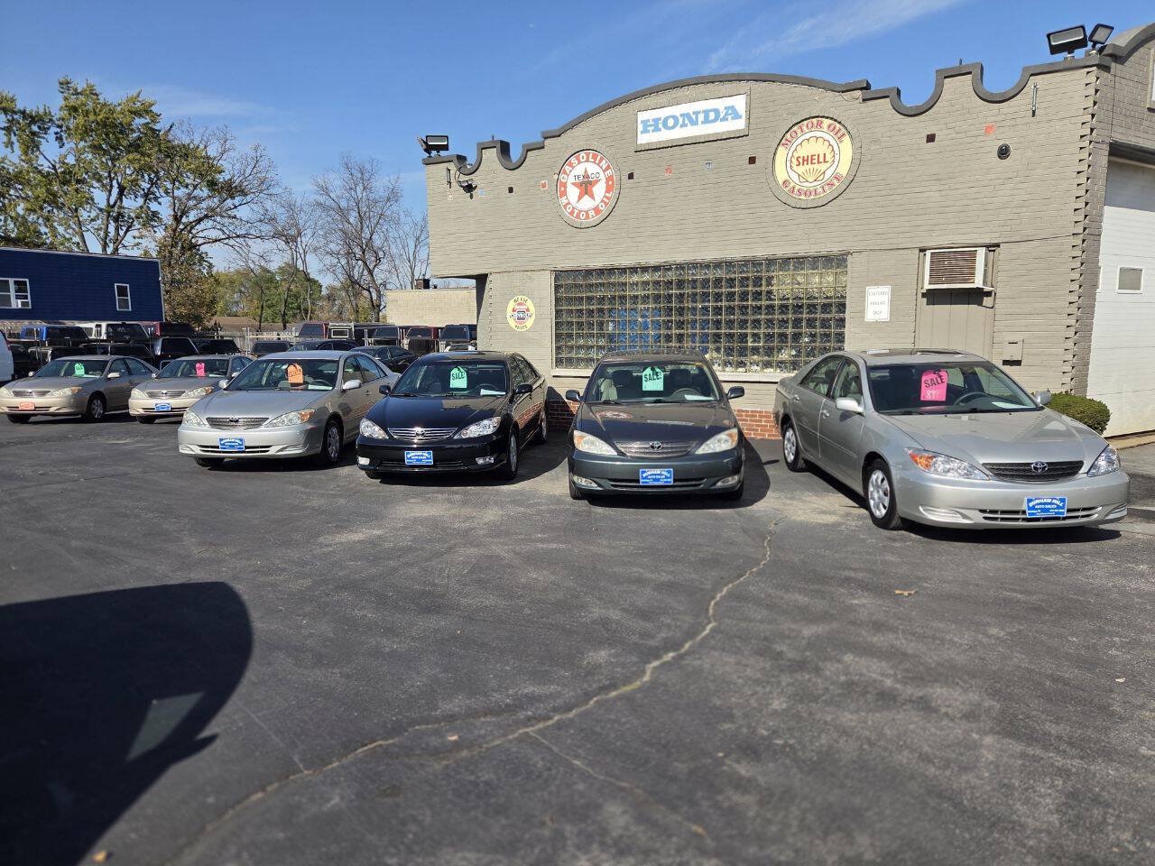 Used 2004 Toyota Camry LE FWD image 10