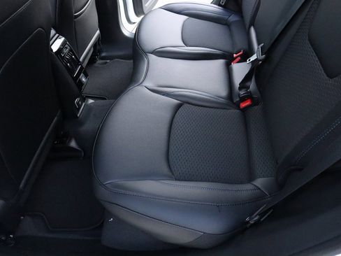 New 2026 Jeep Compass Latitude image 12