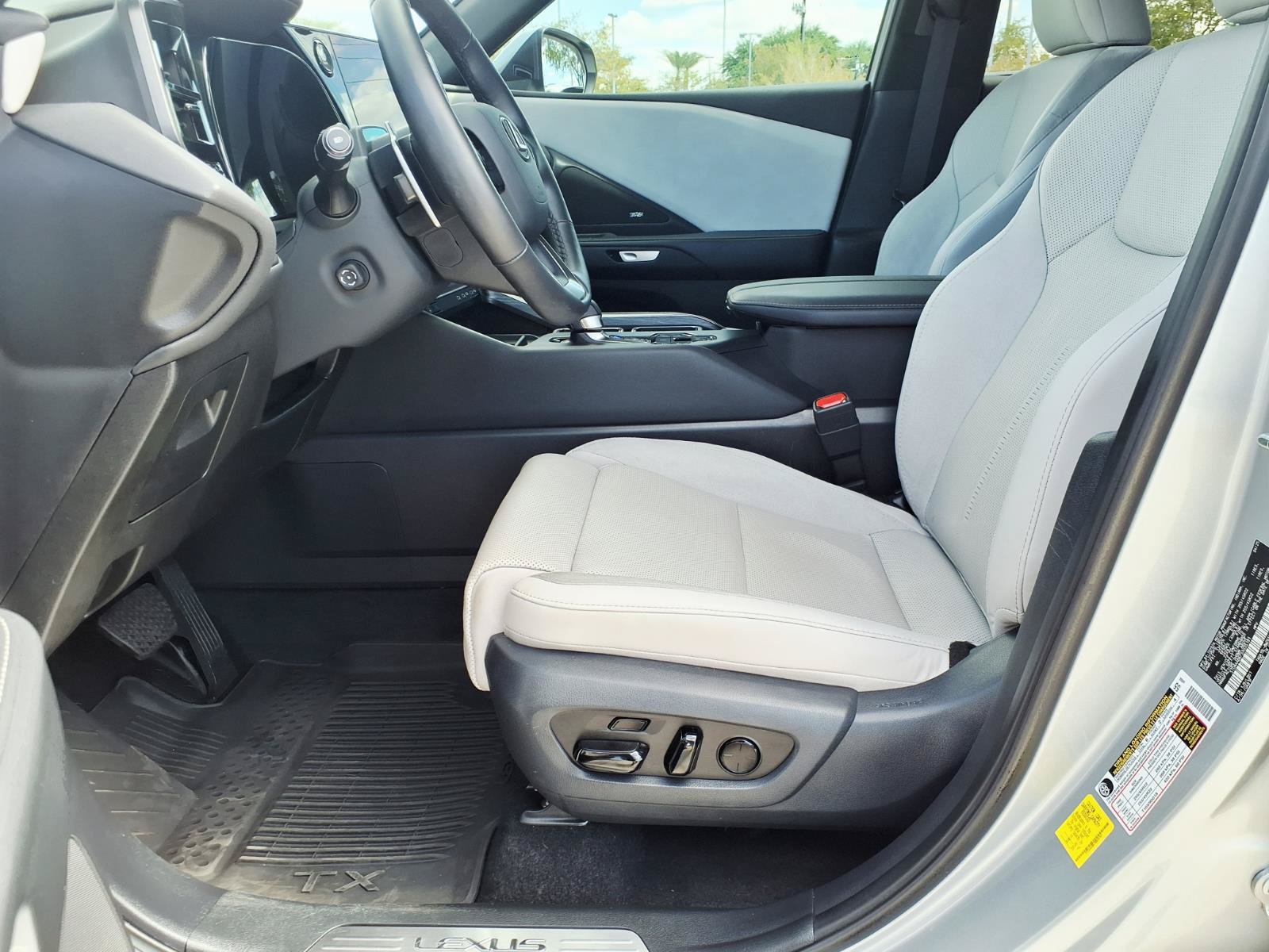 Certified 2025 Lexus TX 350 AWD w/ Technology Package image 2