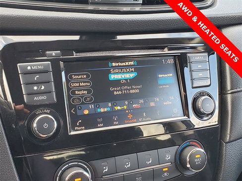 Used 2020 Nissan Rogue S image 19