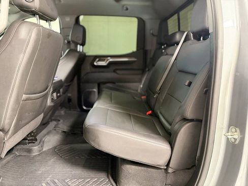 Used 2024 Chevrolet Silverado 1500 LT Trail Boss w/ Convenience Package II image 21