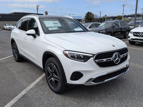 Used 2026 Mercedes-Benz GLC 300 image 6