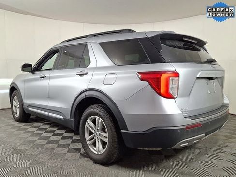 Used 2023 Ford Explorer XLT w/ Equipment Group 202A image 7