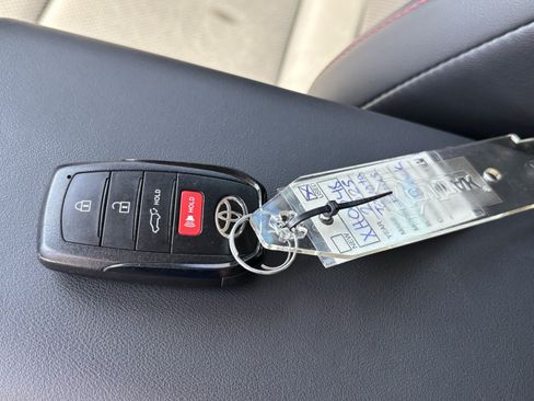 Used 2025 Toyota Prius Plug-In Hybrid w/ Limited Premium Package FWD image 38