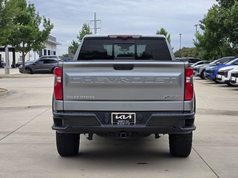 Used 2024 Chevrolet Silverado 1500 ZR2 w/ Technology Package AWD/4WD image 13