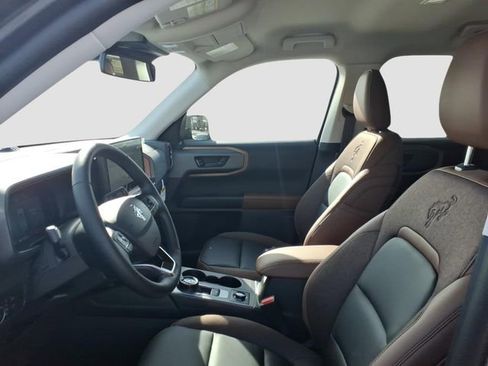 New 2026 Ford Bronco Sport Outer Banks w/ Outer Banks Tech Package+ AWD/4WD image 5