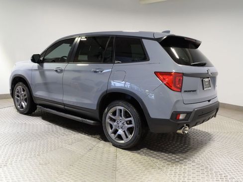 Used 2023 Honda Passport EX-L image 9