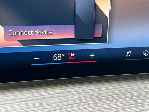 Used 2025 BMW 330i xDrive Sedan image 22