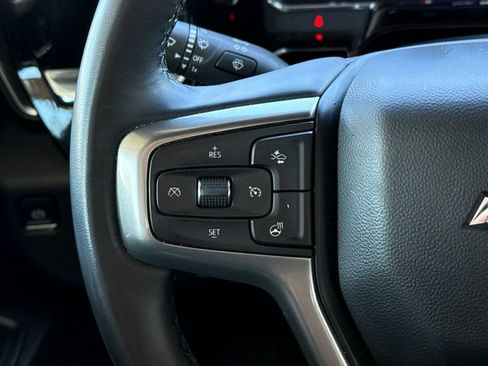 Used 2025 Chevrolet Silverado 1500 LT image 35