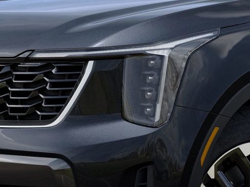 New 2026 Kia Sorento S w/ S Panoramic Sunroof Package FWD image 10
