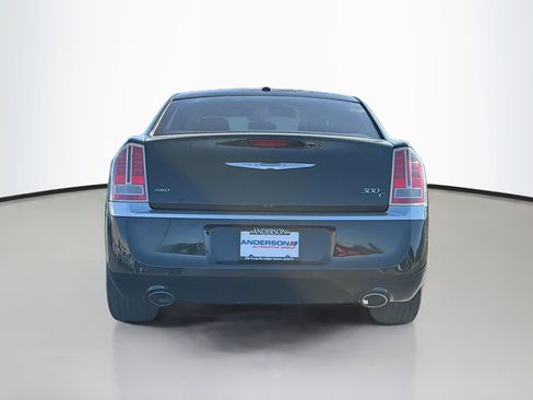 Used 2013 Chrysler 300 C Luxury Series w/ Beats Audio Group image 17