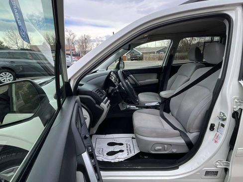 Used 2015 Subaru Forester 2.5i Premium w/ All-Weather Package image 19