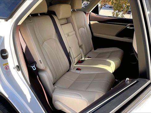 Used 2019 Lexus RX 350L Luxury image 17