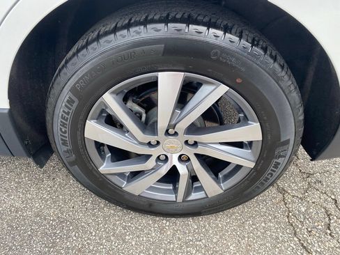 Certified 2023 Chevrolet Equinox Premier AWD/4WD image 33