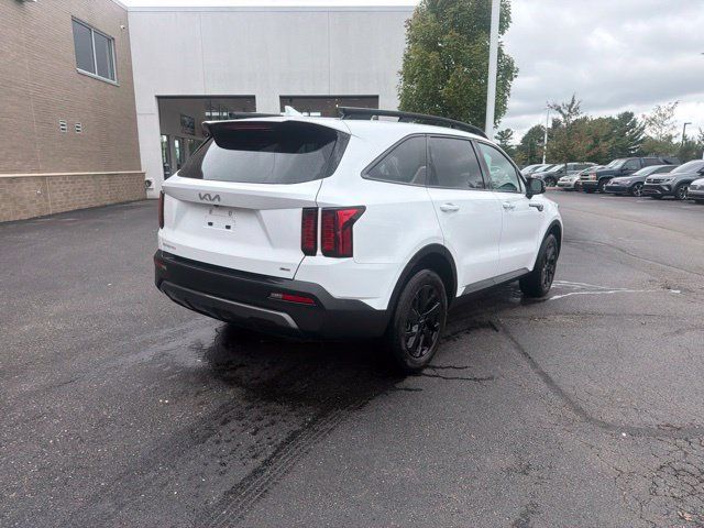 Used 2023 Kia Sorento S w/ Panoramic Sunroof Package AWD/4WD image 9