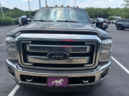Used 2015 Ford F250 Lariat w/ Chrome Package AWD/4WD image 2