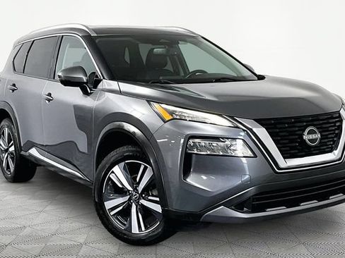 Used 2023 Nissan Rogue SL FWD image 1