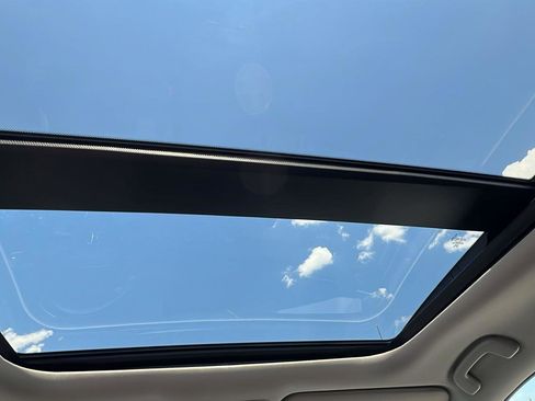 New 2026 Honda Pilot Touring image 21
