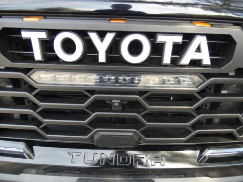 Used 2025 Toyota Tundra Limited image 75