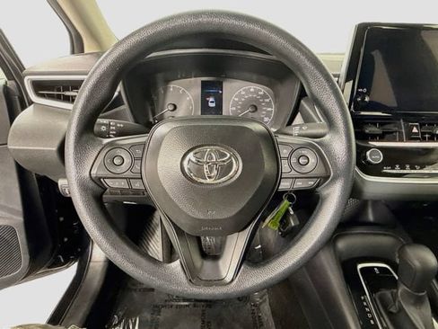 Certified 2025 Toyota Corolla LE FWD image 13