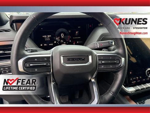 Used 2025 GMC Yukon Denali image 25