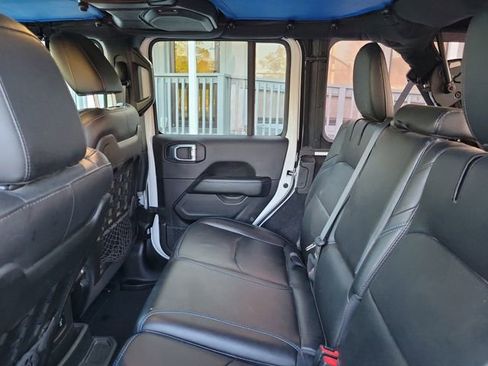 Used 2021 Jeep Wrangler Unlimited Rubicon 4xe w/ Steel Bumper Group image 28