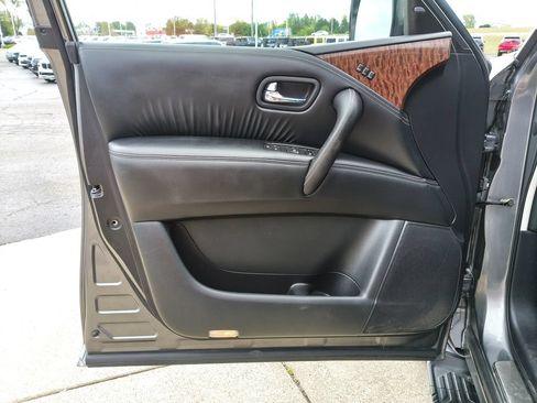 Used 2019 Nissan Armada SL AWD/4WD image 23