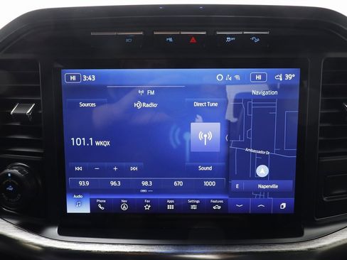 Used 2022 Ford F150 Lariat w/ Equipment Group 502A High image 9