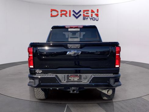 New 2026 Chevrolet Silverado 2500 High Country w/ High Country Premium Package AWD/4WD image 6