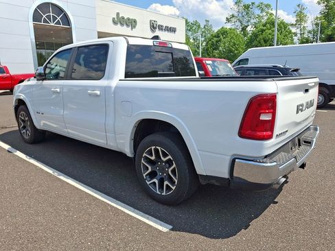 Used 2025 RAM 1500 Laramie AWD/4WD image 7