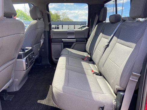 Used 2020 Ford F150 XLT w/ Equipment Group 302A Luxury AWD/4WD image 17